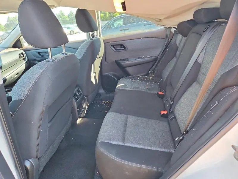 2021 NISSAN ROGUE S  