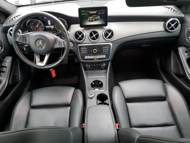 2018 MERCEDES-BENZ GLA 250