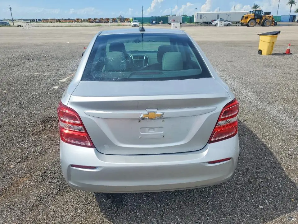 2017 CHEVROLET SONIC LS  