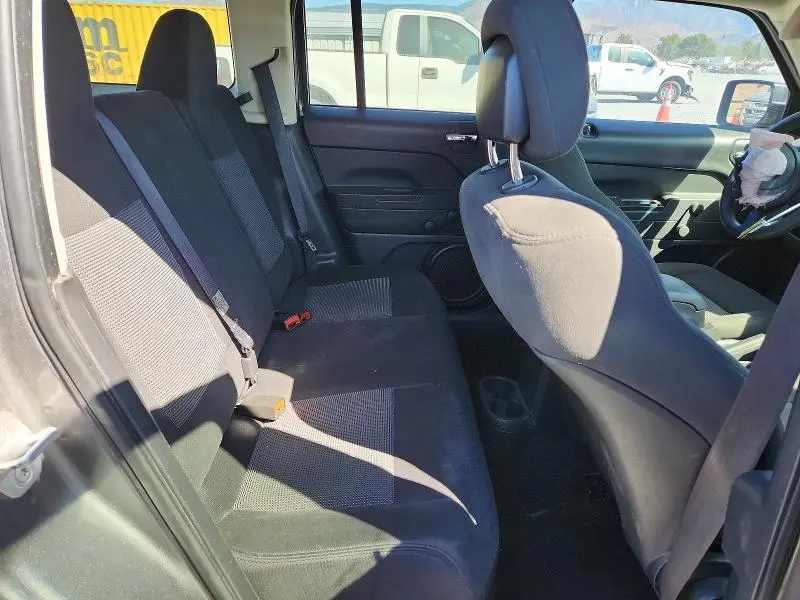 2013 JEEP PATRIOT SPORT  