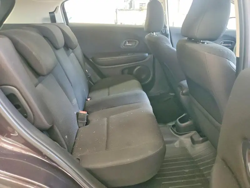 2016 HONDA HR-V LX  