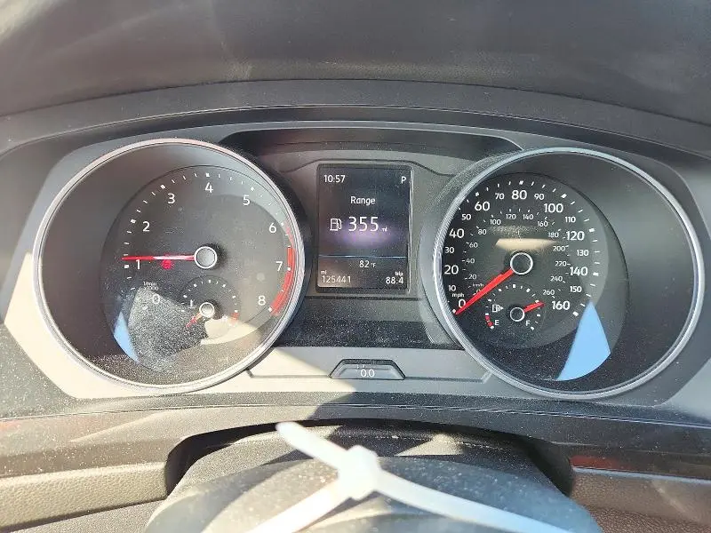 2019 VOLKSWAGEN TIGUAN SE  