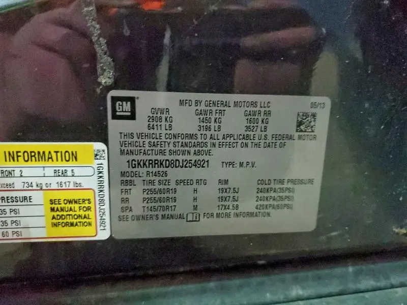 2013 GMC ACADIA SLT-1  