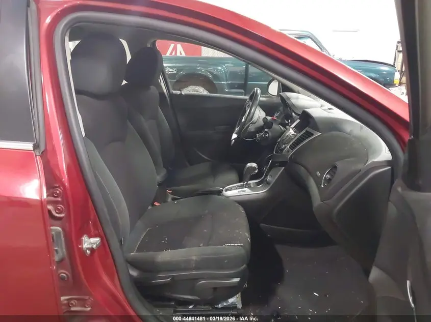 2011 CHEVROLET CRUZE 1LT