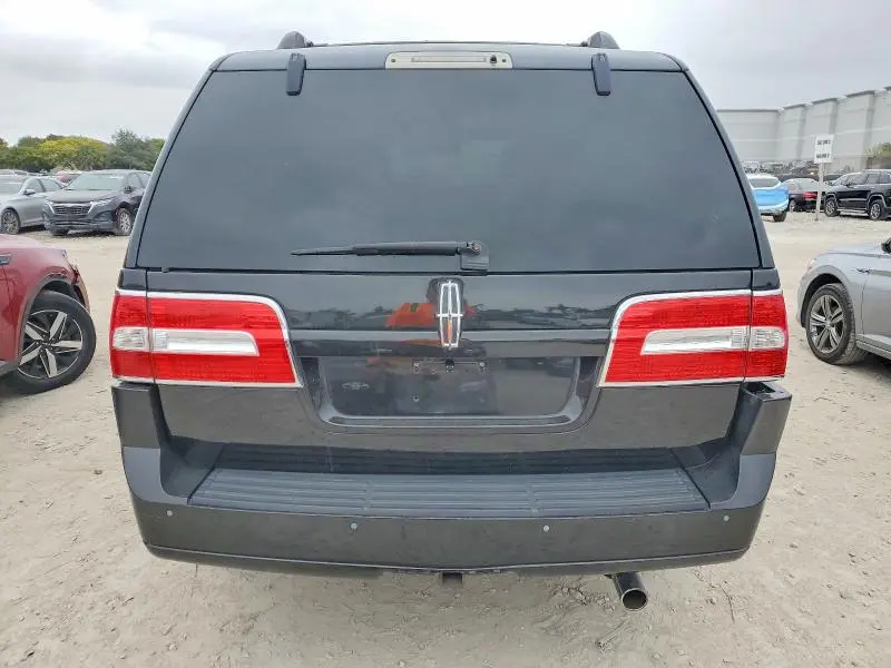2014 LINCOLN NAVIGATOR   