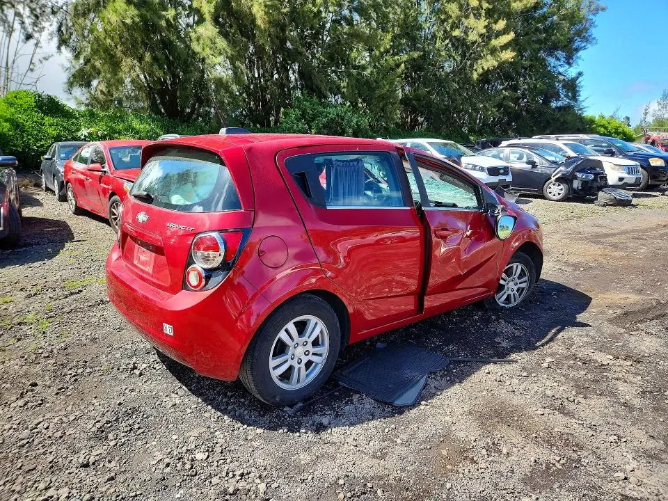 2015 CHEVROLET SONIC LT  