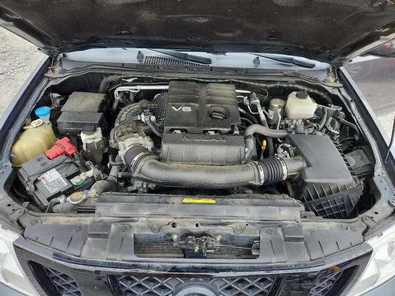 2021 NISSAN FRONTIER SV  