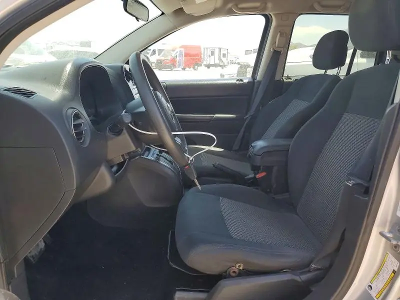 2012 JEEP COMPASS SPORT  