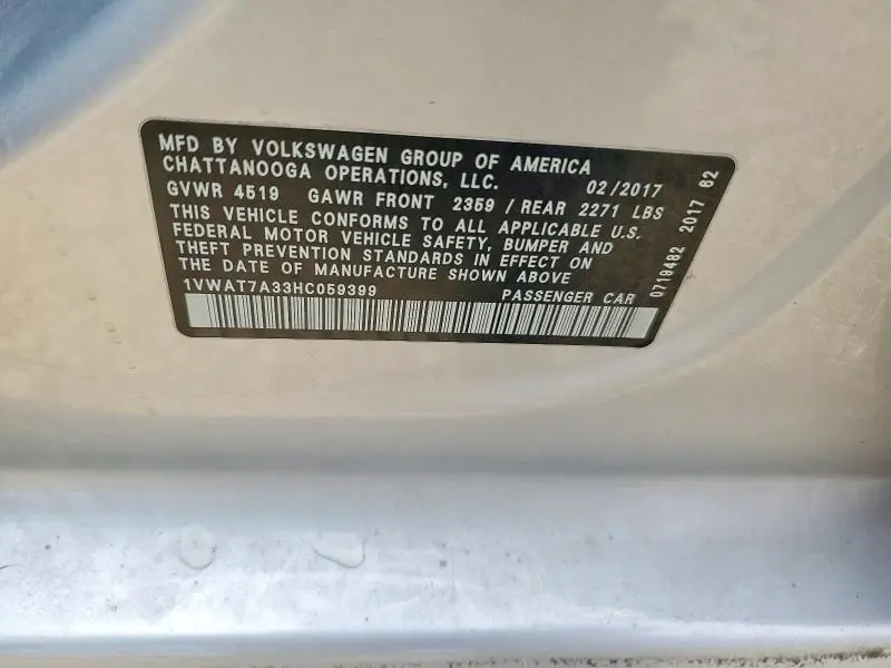 2017 VOLKSWAGEN PASSAT S  