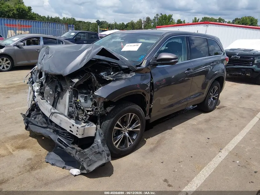 2019 TOYOTA HIGHLANDER LE PLUS