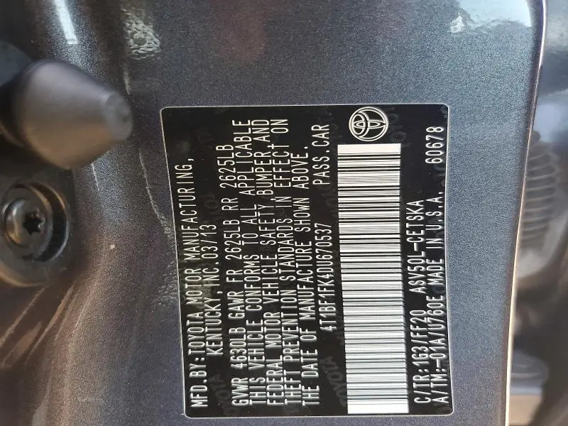 2013 TOYOTA CAMRY SE  