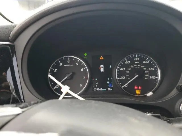 2018 MITSUBISHI OUTLANDER SE  