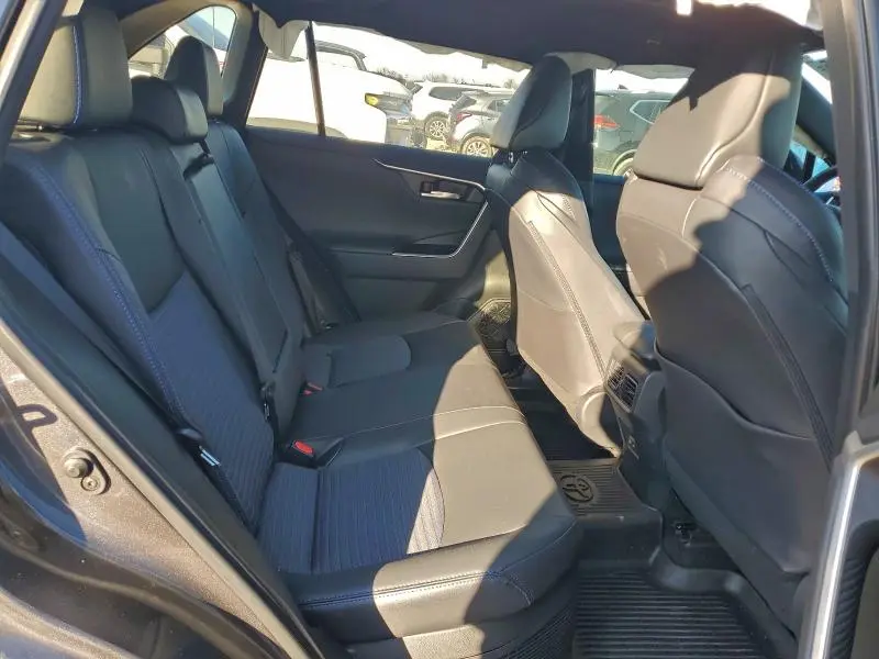 2024 TOYOTA RAV4 XSE  