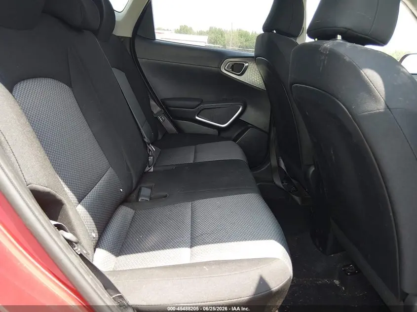 2022 KIA SOUL LX