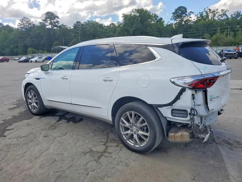 2022 BUICK ENCLAVE ESSENCE  