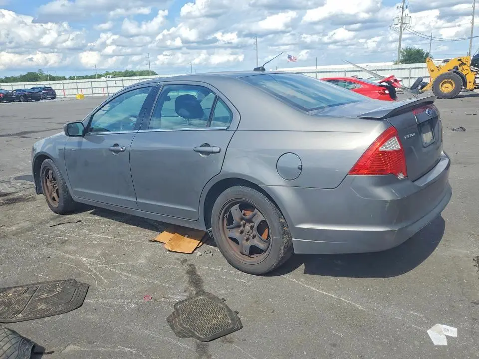 2011 FORD FUSION SE  