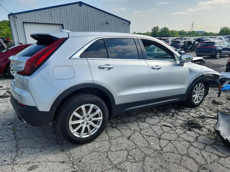2019 CADILLAC XT4 LUXURY  