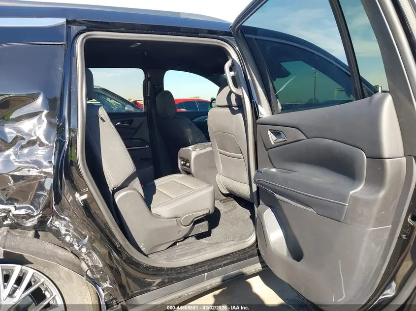 2026 CHEVROLET TRAVERSE FWD LT