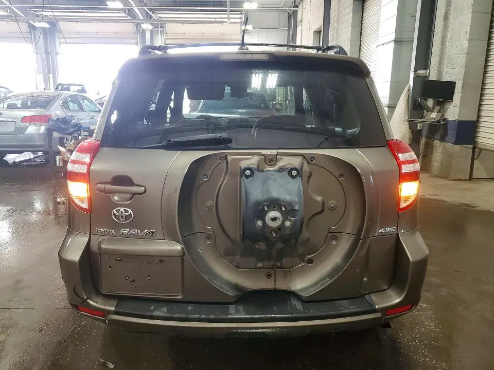 2010 TOYOTA RAV4 BASE  