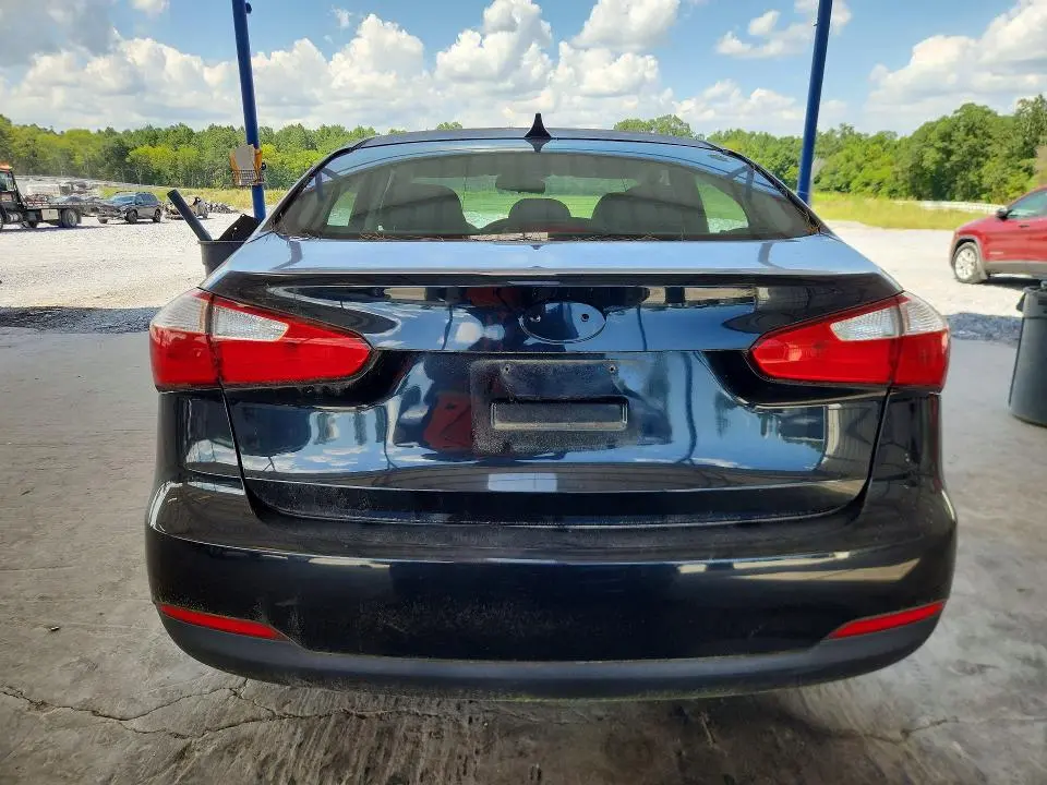 2015 KIA FORTE LX  