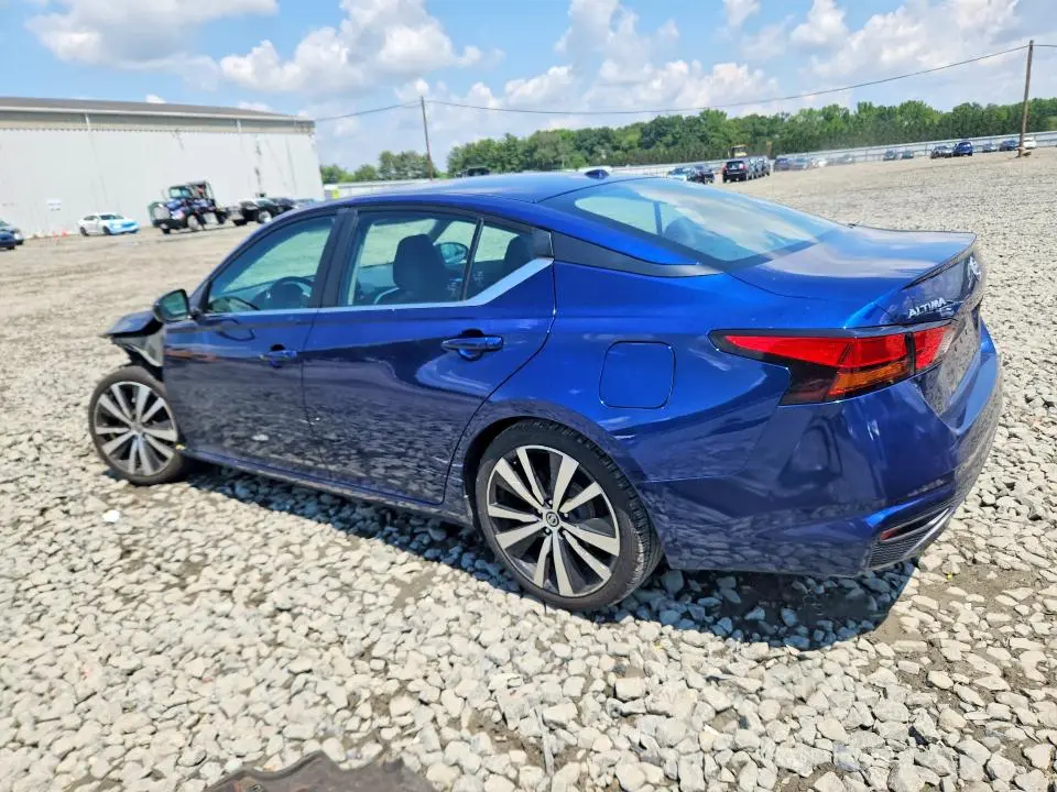 2019 NISSAN ALTIMA SR  