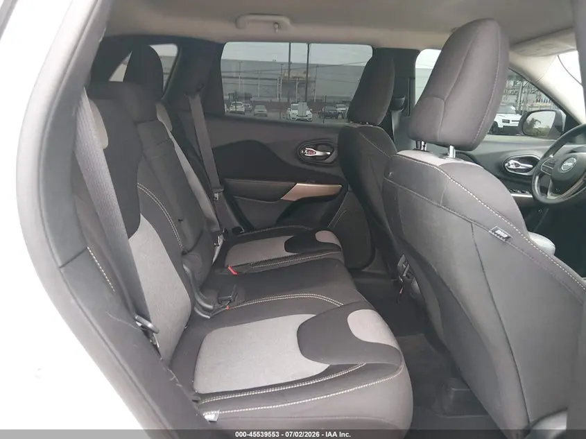 2018 JEEP CHEROKEE LATITUDE 4X4