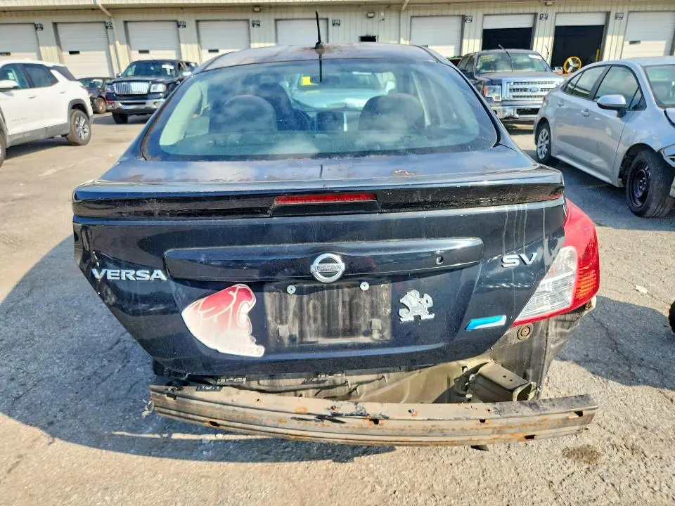 2015 NISSAN VERSA 1.6 SV  