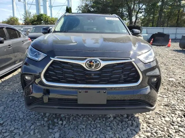 2021 TOYOTA HIGHLANDER LIMITED  