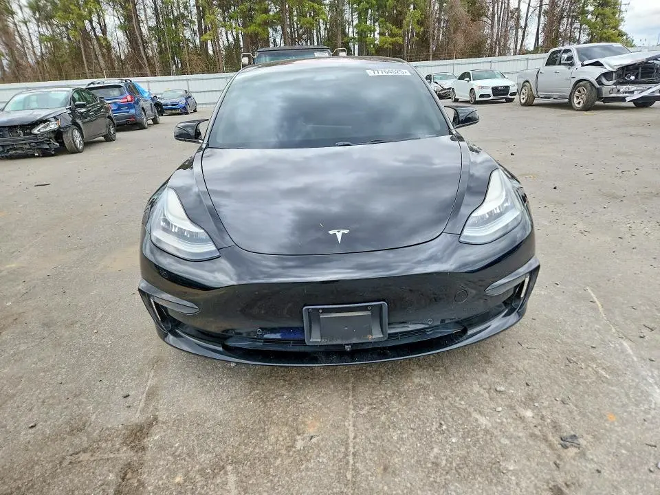 2018 TESLA MODEL 3   