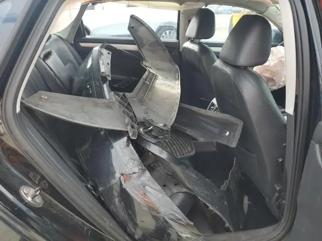 2013 VOLKSWAGEN PASSAT SE