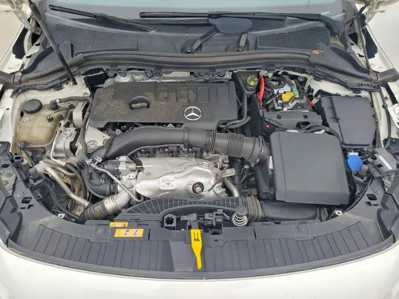 2021 MERCEDES-BENZ GLA 250  