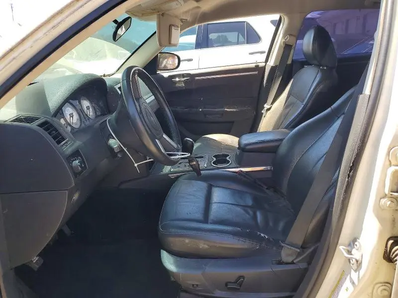 2010 CHRYSLER 300 TOURING  