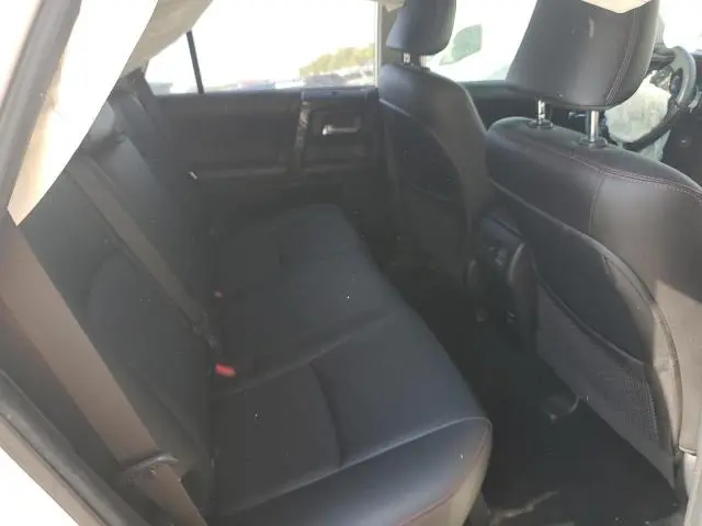 2018 TOYOTA 4RUNNER SR5/SR5 PREMIUM  