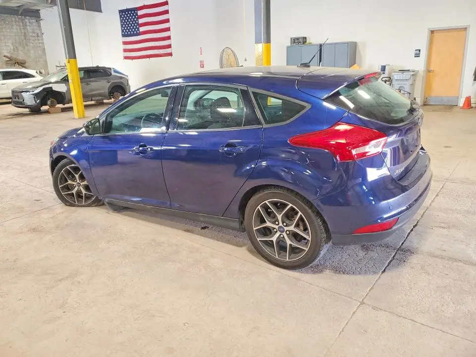 2017 FORD FOCUS SEL  