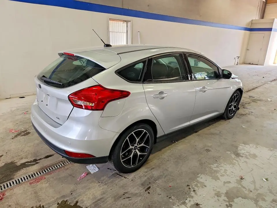 2018 FORD FOCUS SEL  