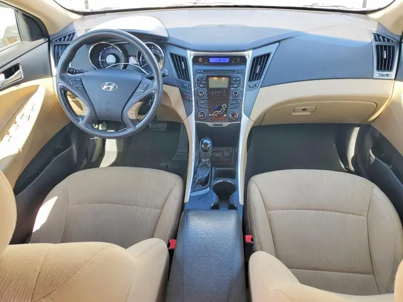 2011 HYUNDAI SONATA GLS  