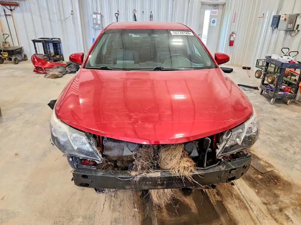 2014 TOYOTA CAMRY SE  