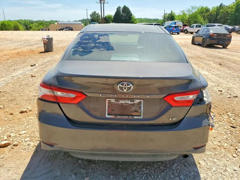 2018 TOYOTA CAMRY LE  