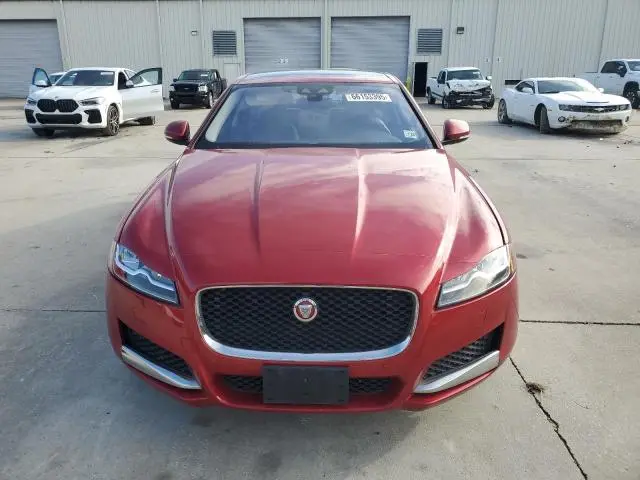 2018 JAGUAR XF PREMIUM  