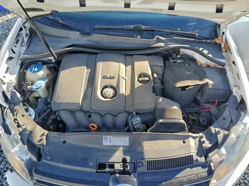 2011 VOLKSWAGEN JETTA S  