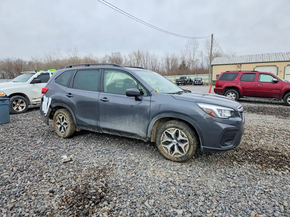 2020 SUBARU FORESTER PREMIUM  