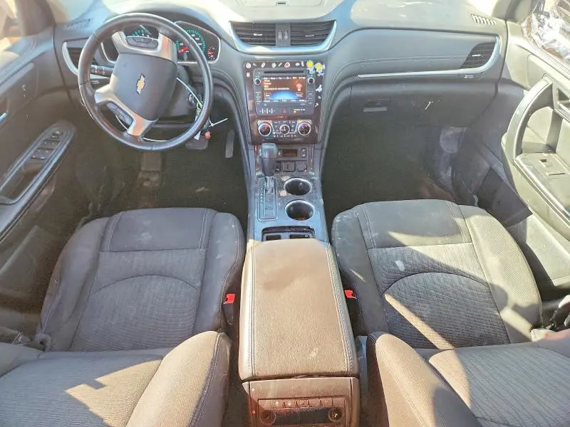 2015 CHEVROLET TRAVERSE LT  
