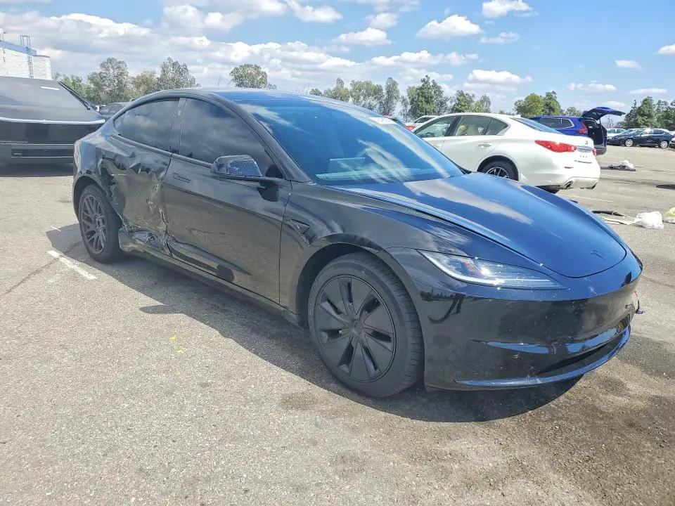 2026 TESLA MODEL 3   