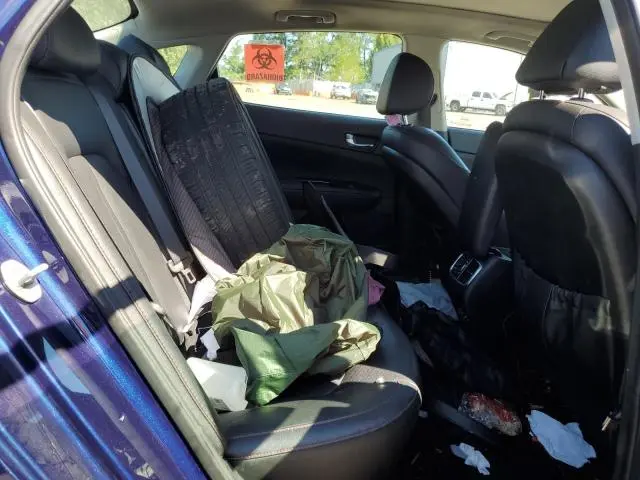 2018 KIA OPTIMA SX  