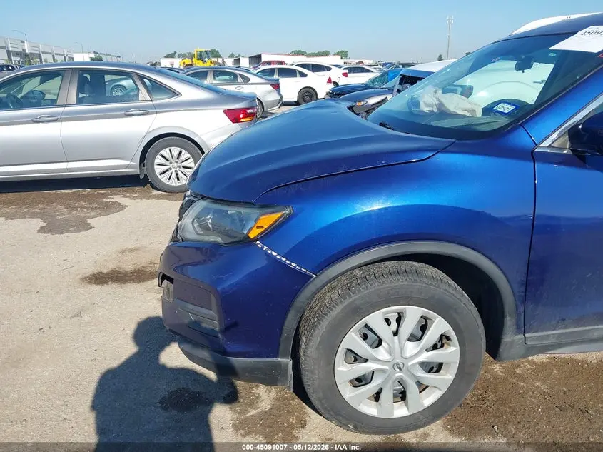 2017 NISSAN ROGUE S