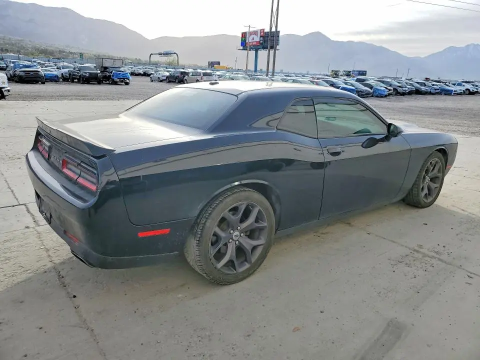 2018 DODGE CHALLENGER SXT  