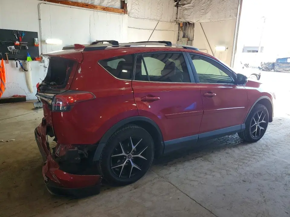 2016 TOYOTA RAV4 SE  
