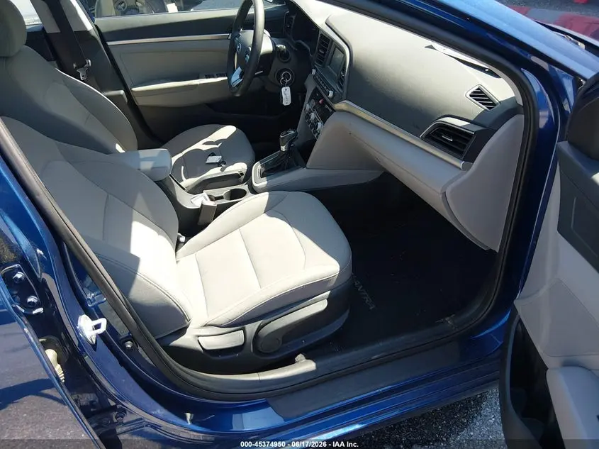 2020 HYUNDAI ELANTRA SE