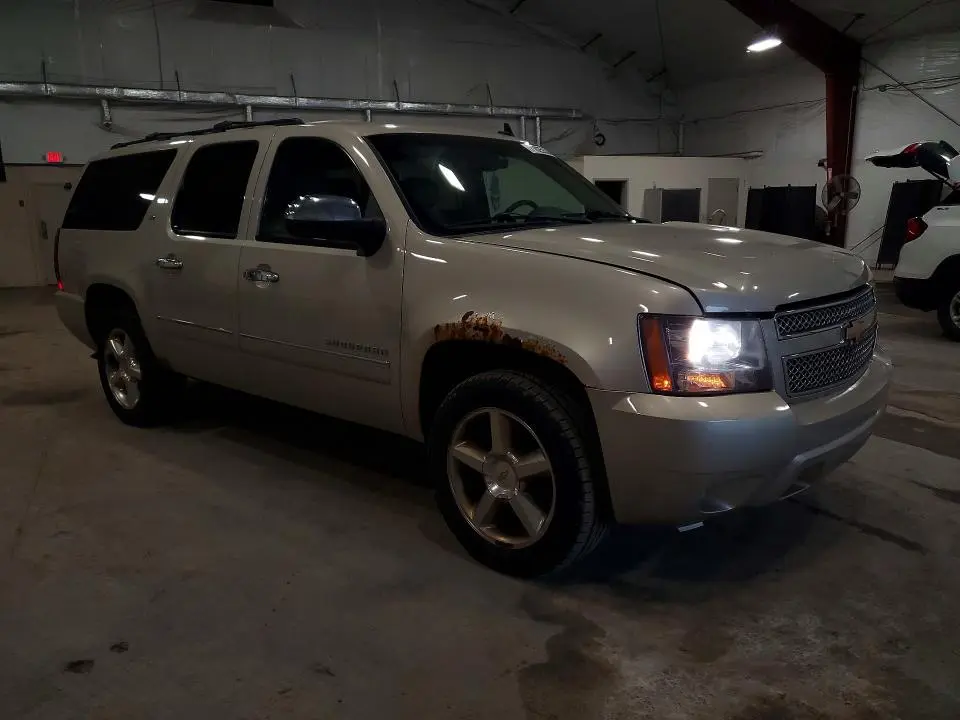 2013 CHEVROLET SUBURBAN K1500 LTZ  