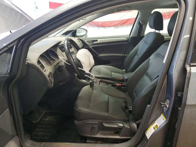 2015 VOLKSWAGEN GOLF   